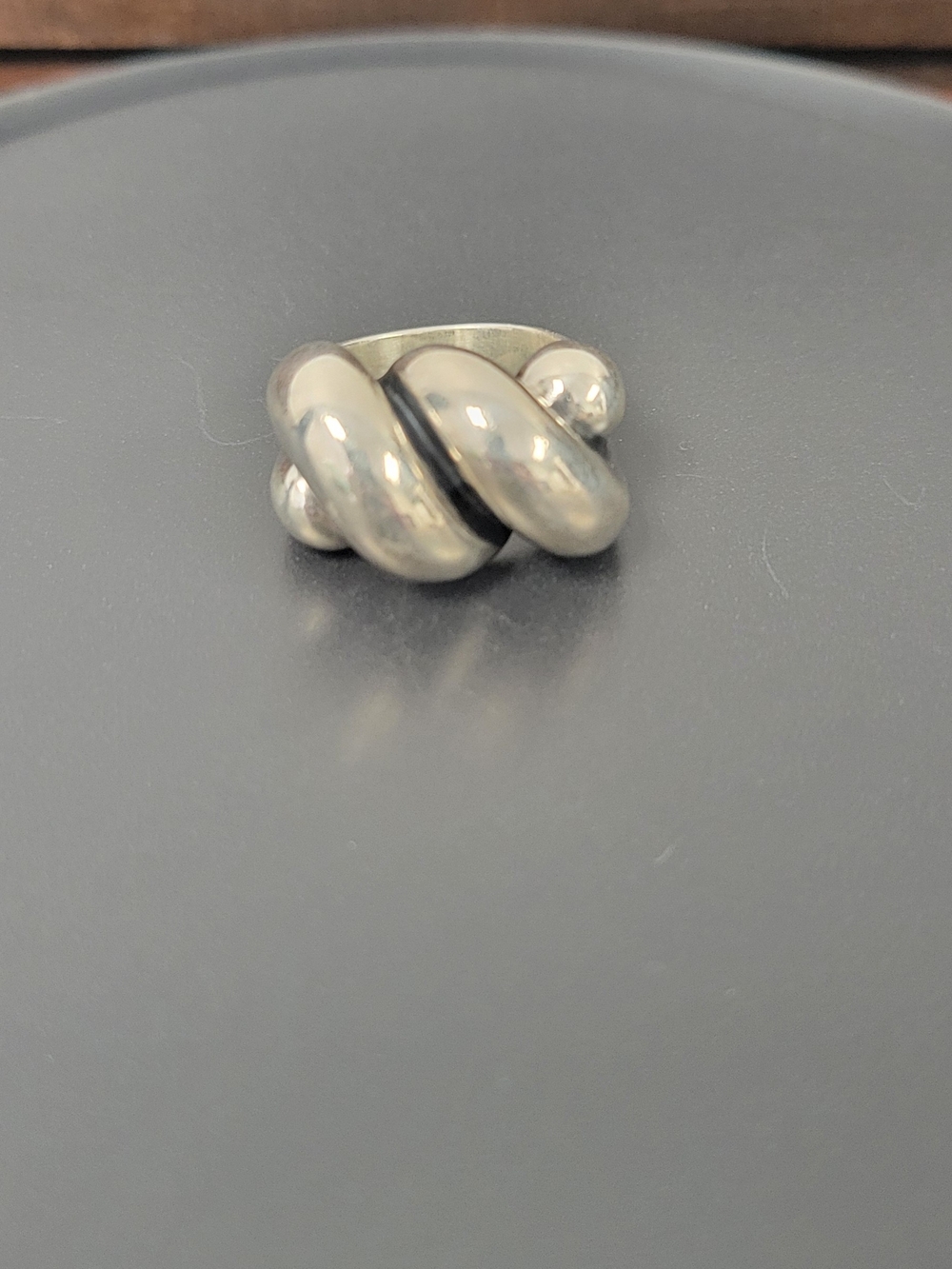 James Avery Sterling Silver Sisterhood Ring 6